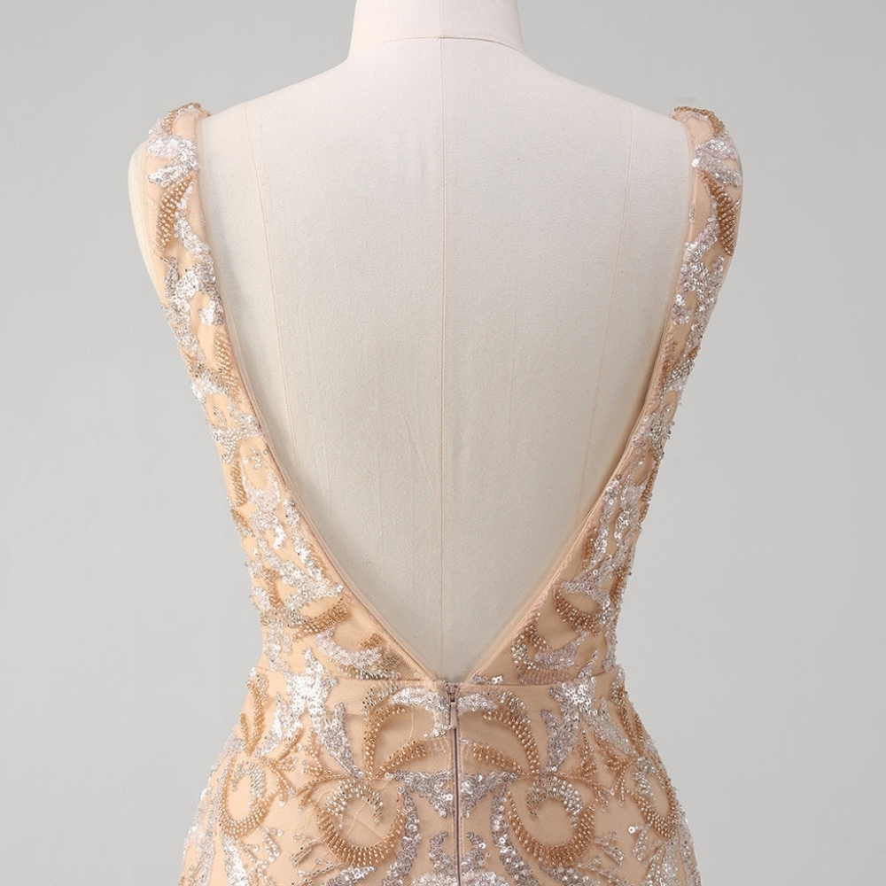 Glitter Champagne Mermaid V-Neck Sequin Dredd With Beading - NEVER BEEN WORN - Picture 4 of 10